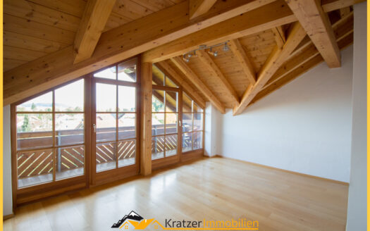 Top Familiendomizil in Wiggensbach mit großem, gepflegtem Garten und phänomenalem Blick