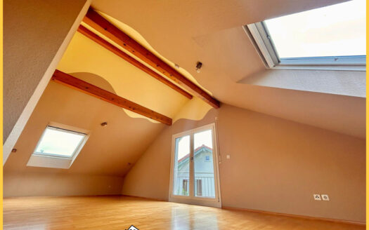 „Sonnenvilla“ Lichtdurchflutetes, familienfreundliches Einfamilienhaus in Probstried