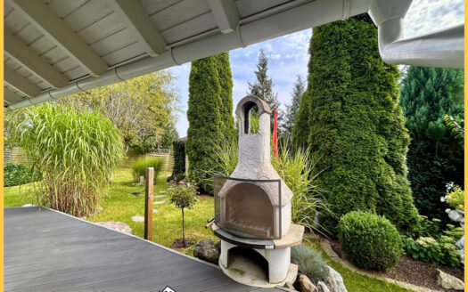 „Sonnenvilla“ Lichtdurchflutetes, familienfreundliches Einfamilienhaus in Probstried