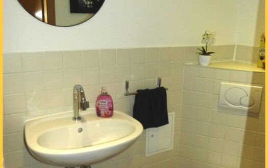 Mieter mittleren Alters gesucht! Hübsche 3 1/2 Zi.-Maisonette-Whg. mit Gge. in Kempten – Ostbahnhof