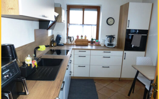 Mieter mittleren Alters gesucht! Hübsche 3 1/2 Zi.-Maisonette-Whg. mit Gge. in Kempten – Ostbahnhof