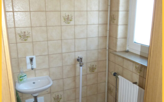 Sonniges, kleines Reihenmittelhaus mit Entwicklungspotenzial in Waltenhofen-Rauns